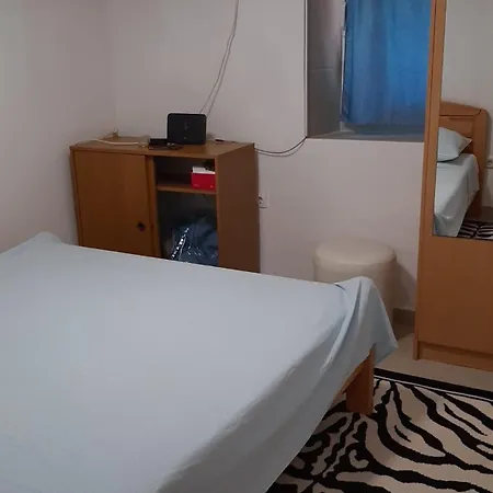 Apartment Prime Location - Center 1bdr *
